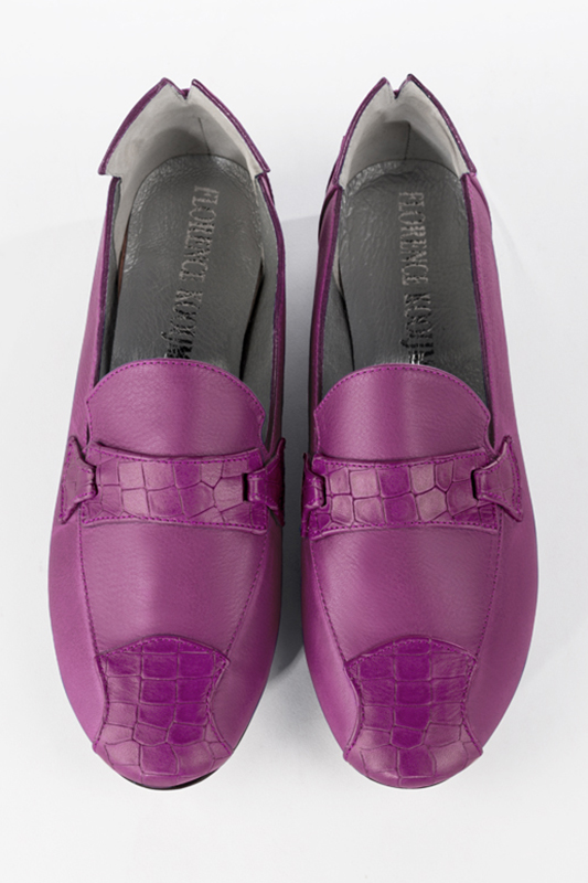 Mauve purple women's fashion loafers. Round toe. Flat block heels. Top view - Florence KOOIJMAN